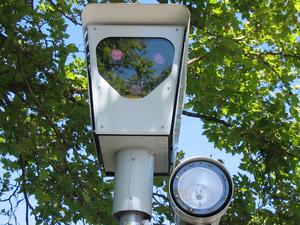 redlightcamera Red light camera in use in Beaverton, OR. From Wikipedia (commons)